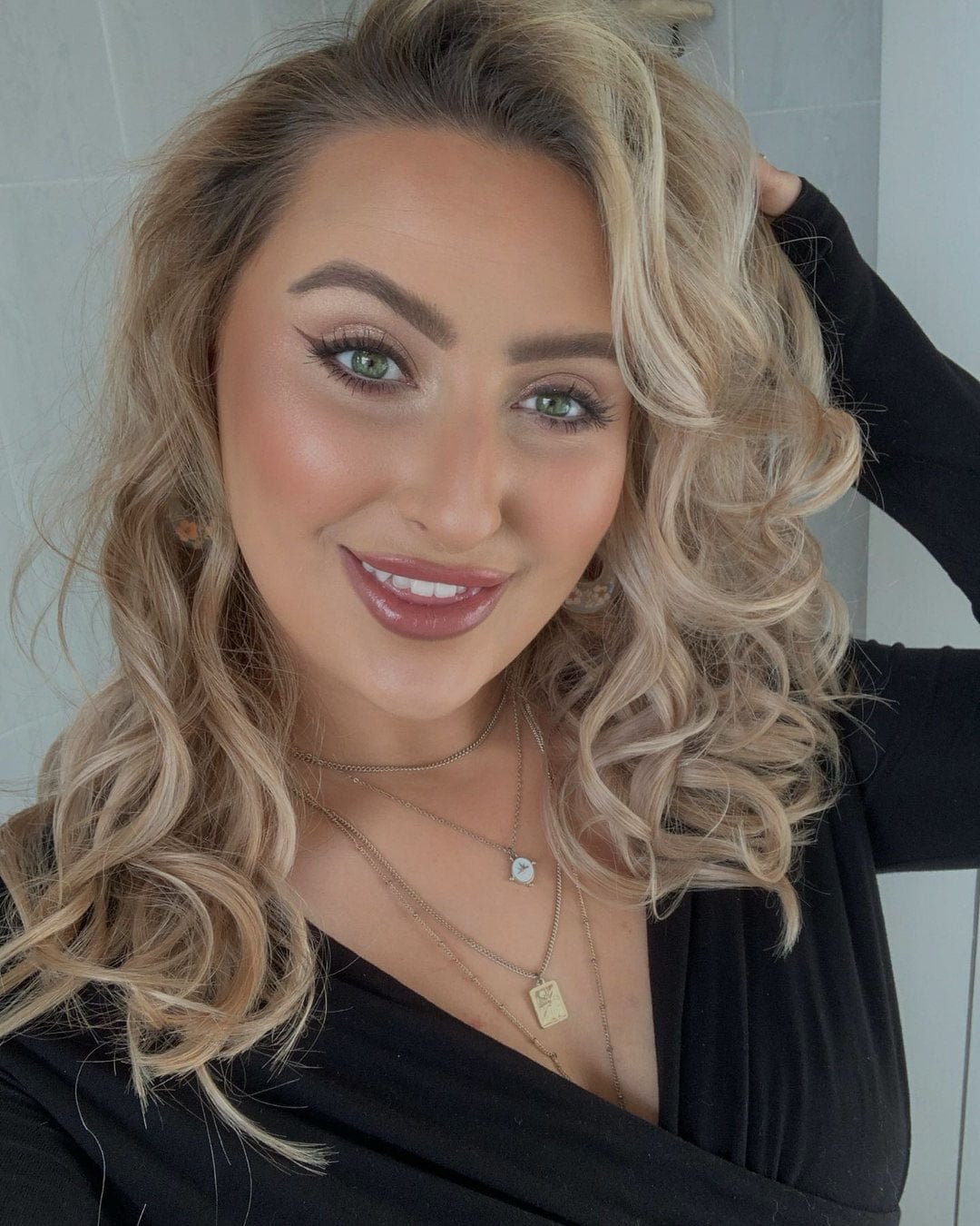 Duel TechRachael---Professional---Charlotte-Tilbury Duel TechRachael---Professional---Charlotte-Tilbury